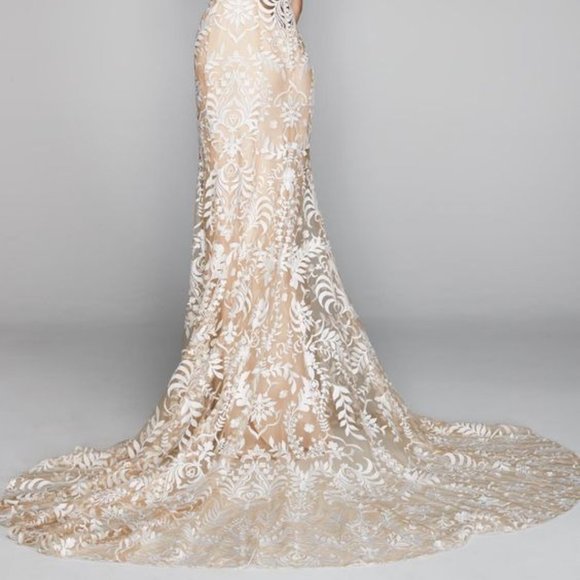 Willoby by Watters Bohemian Lace Wedding Dress - Picture 1 of 6